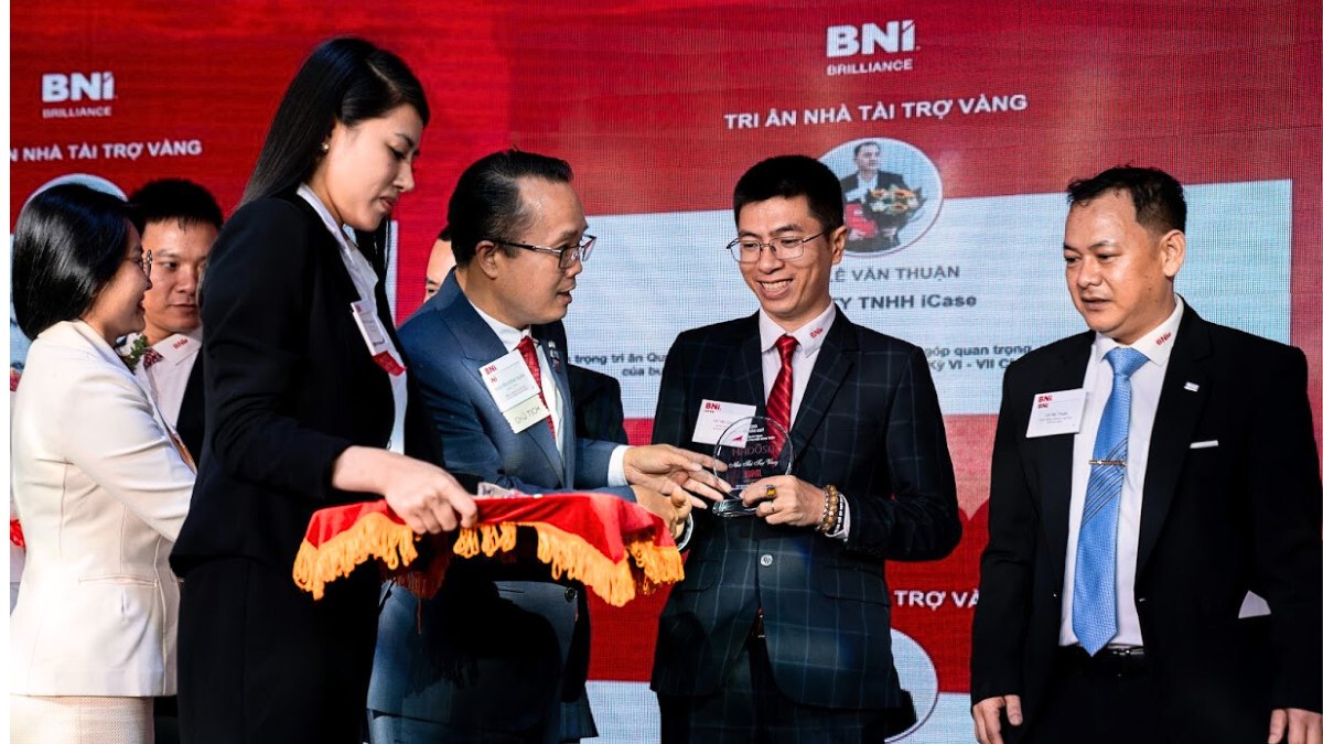 Hồ Văn Quý xây dựng công ty trở thành đơn vị dẫn đầu trong ngành trang sức mỹ nghệ