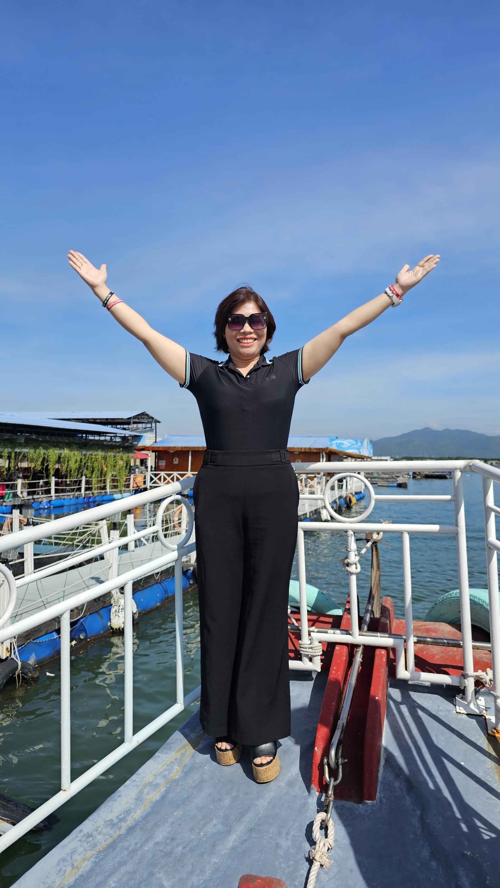 Hồng Xiêm kinh doanh đi lên từ tuổi thơ nghèo khó, xây dựng sự nghiệp bằng kỷ luật, sự tử tế và nội lực bền bỉ.